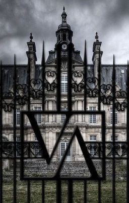 Shards and Ashes ~ A Vampire Academy Fanfic icon