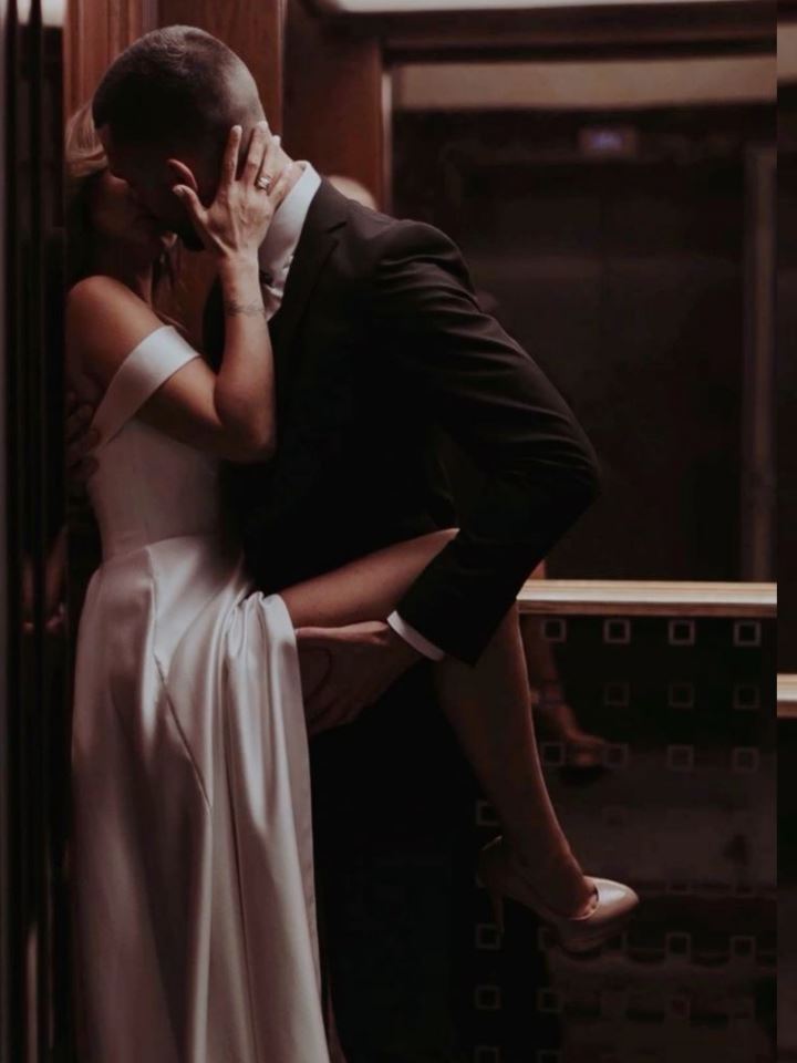 Enslaved By A Stone Hearted Devil icon