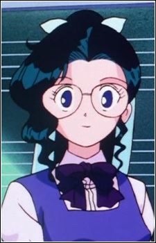 Ai Shinozaki (篠崎 愛)